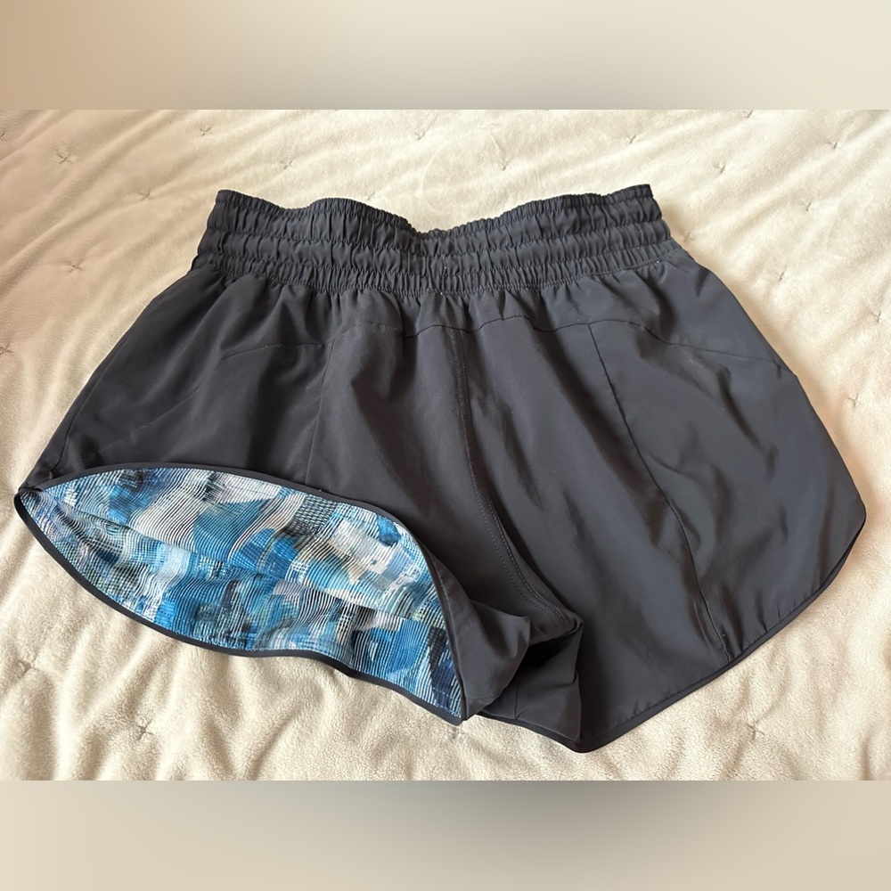 Lululemon Chose A Side Shorts Size 4